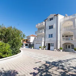 Apartament Snjezana, Trogir